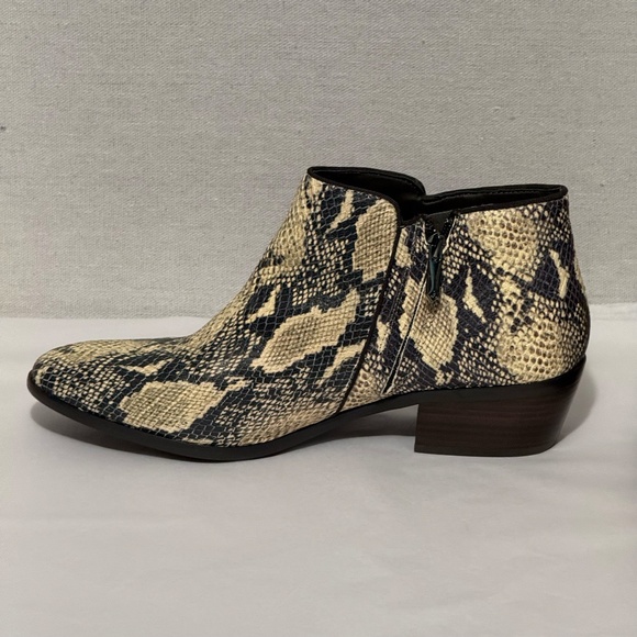 Sam Edelman Petty Ankle Bootie - size 10.5 - Picture 3 of 9